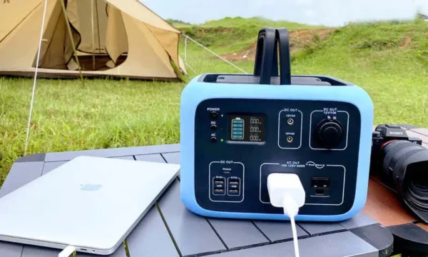 BLUETTI AC50S + 1*PV120 300 Watt Solar Generator - Image 6