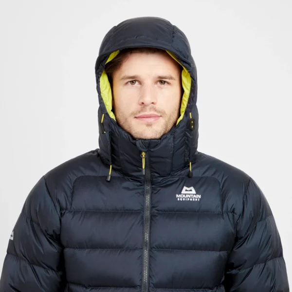 Mountain EquipmentMen’s Lightline Down Jacket